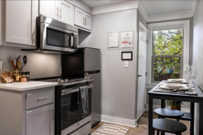 Livin' on Tulsa Time -EXPO Style-Carriage House
